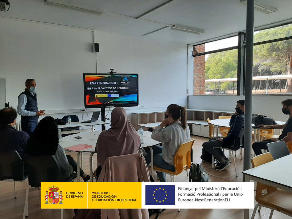 “De la idea al negoci” en la 2a sessió del Taller d’Emprenedoria